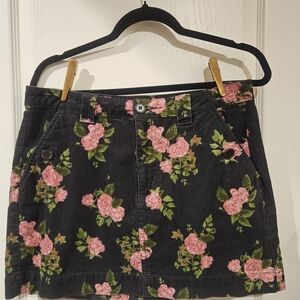 Wild Fable Y2K Black Corduroy Pink Rose Print Mini Skirt Size 10